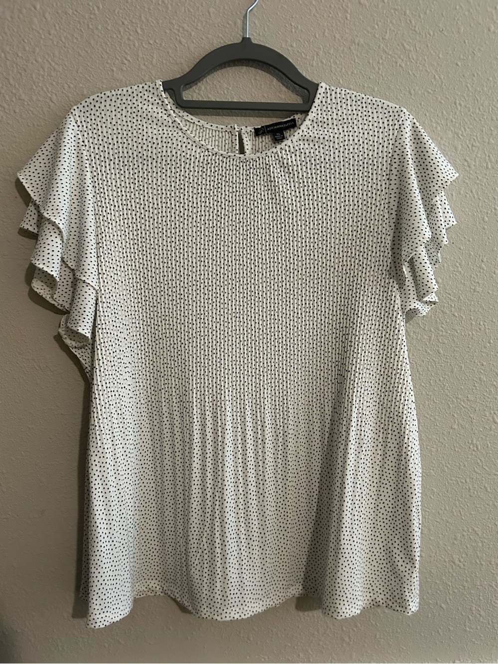 Flawless Adrianna Papell Micro-Dot Pleated Blouse 🤍